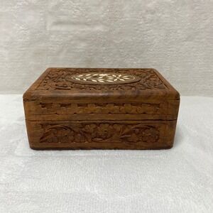 VTG‎ Wooden Trinket Box Hand Carved Floral Inlay Jewelry Keepsake Storage